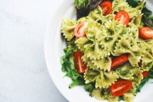 Pesto Soslu Makarna Tarifi
