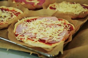 Mini Pizza Tarifi