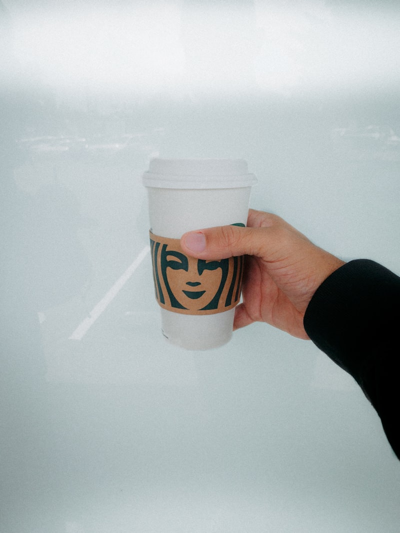 STARBUCKS SOĞUK İÇECEKLER MENÜ VE FİYATLARI